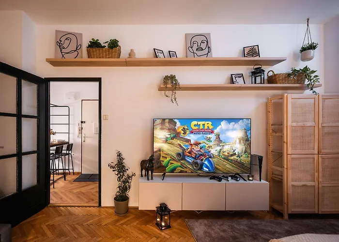 2Br 1,5Bath Chic City Suite Near Wenceslas Square
